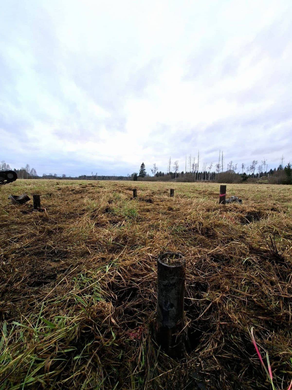 Lateral load test setup on test pile, Sweden