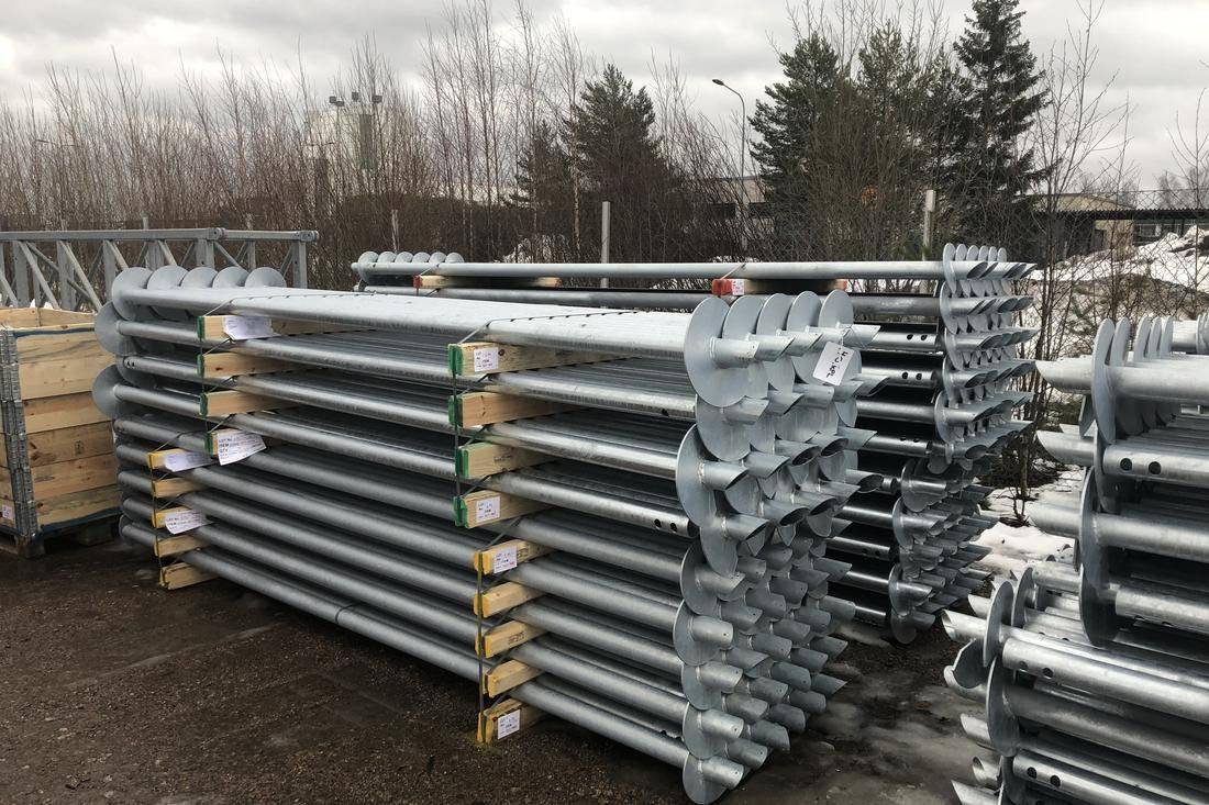 EN 1090 Exc2 pile manufacturing — welding line at 3,500+ piles per week